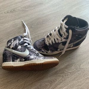 Nike Sky Hi Sneakers